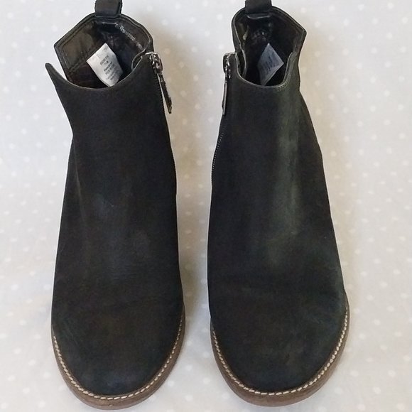 Blondo Norma Black Suede Waterproof Block Heel Ankle Bootie w/Side Zip Closure - Picture 11 of 11